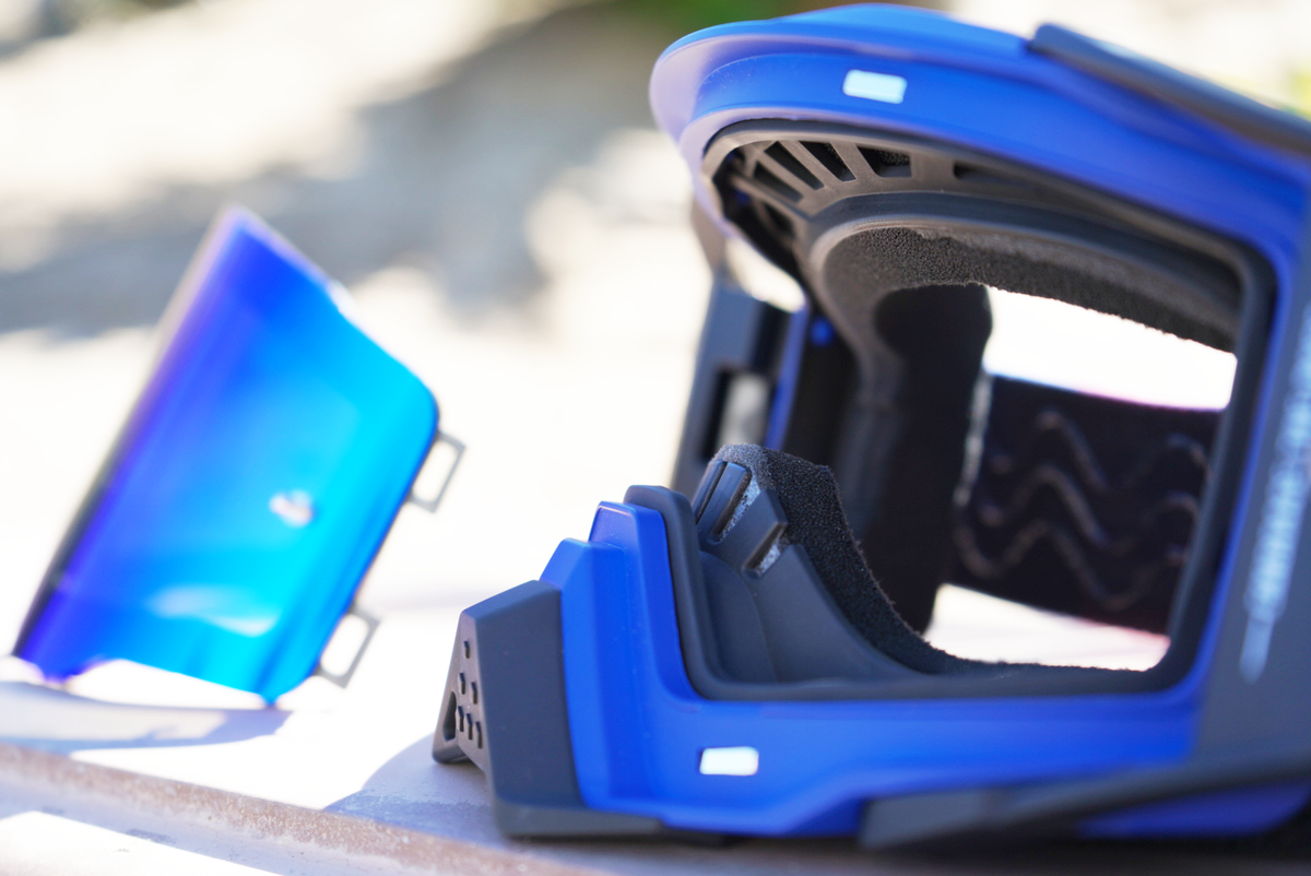 DA™ The American Goggle